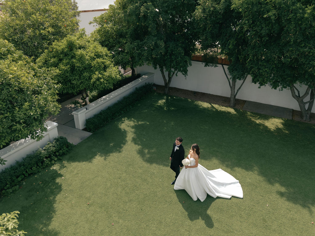 Aerial view of outdoor reception with round tables at El Chorro Paradise Valley