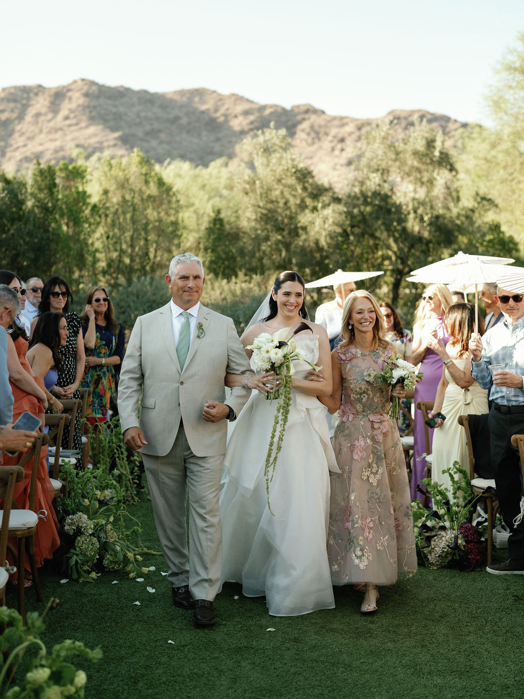 Bride's processional down the aisle at El Chorro